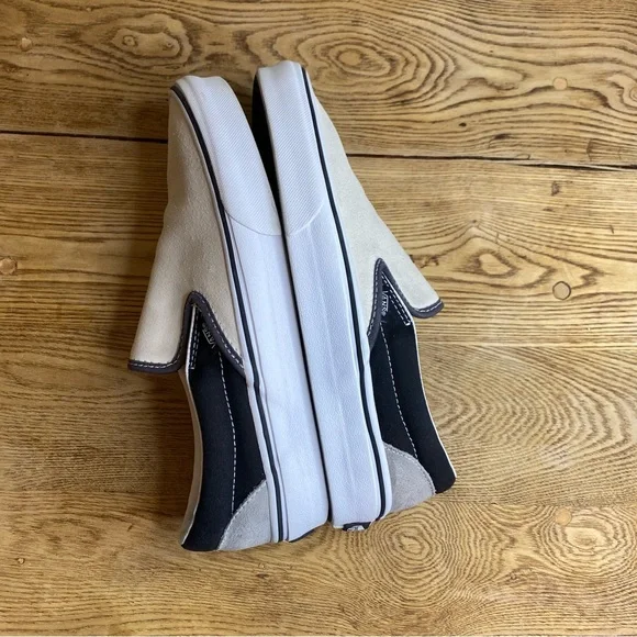 Vans Classic Slip On Mix & Match Sneakers Black and White Women 9 Men 7.5 - Picture 8 of 9
